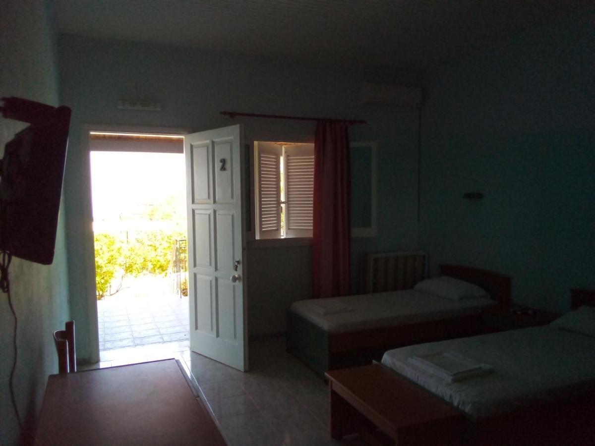 Panorama Rooms Kastro-Kyllini Екстер'єр фото