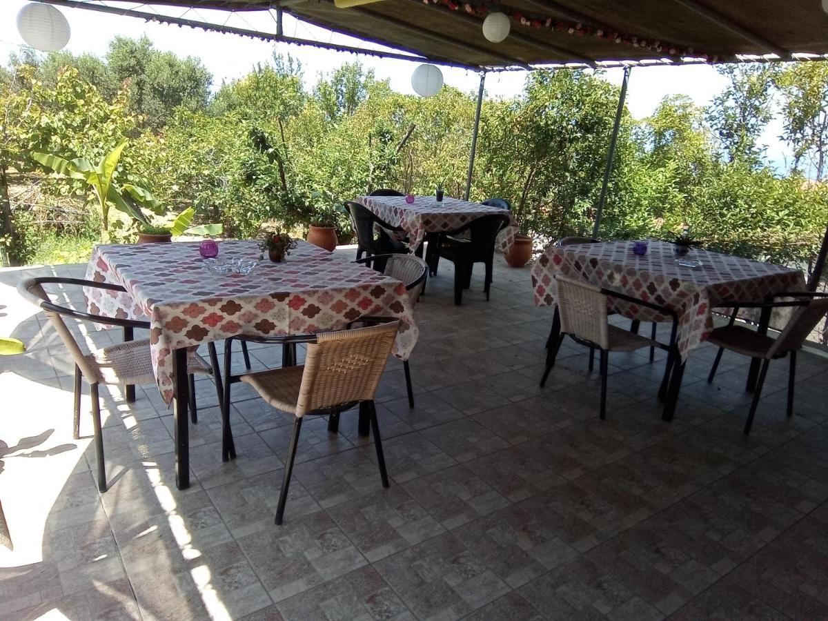 Panorama Rooms Kastro-Kyllini Екстер'єр фото